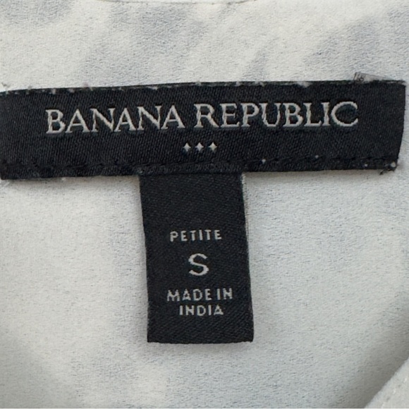 Banana Republic Lace Shoulder Blouse Cream Petite Women’s Small Button Front - Picture 6 of 9